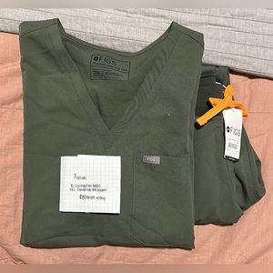 Limited edition Figs set